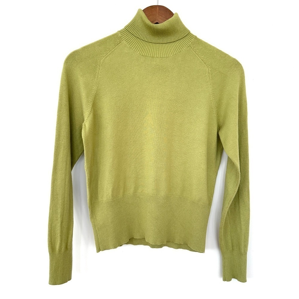 Talbots turtleneck sweater with long sleeves, raglan cut, in a cotton blend